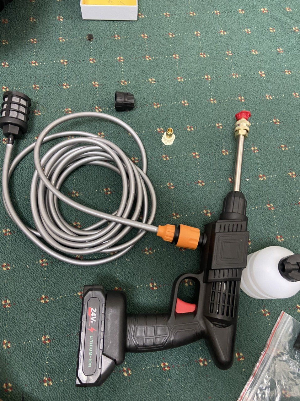 Ảnh thật của máy rửa xe mini cầm tay dùng pin MRX-1T2001